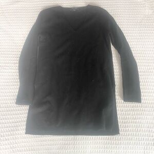 Saks Fifth Avenue Black Cashmere tunic Sweater size small